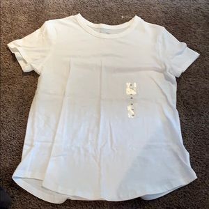 Old navy tee